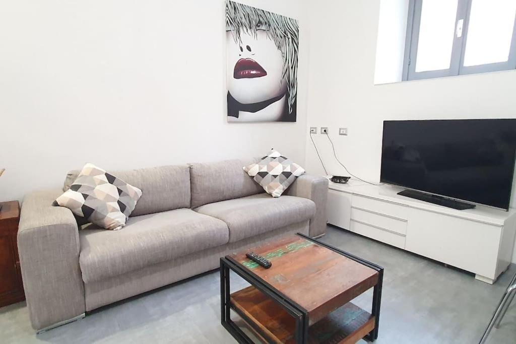 Casa Gernetto Apartment Lesmo Bagian luar foto
