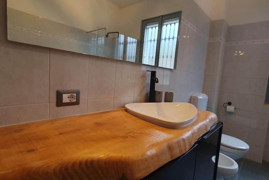 Casa Gernetto Apartment Lesmo Bagian luar foto